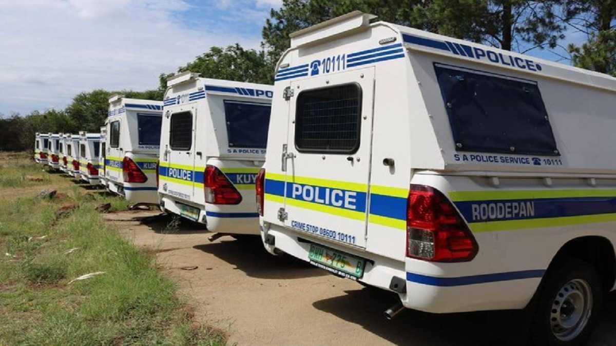 SAPS vans