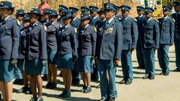 Recent SAPS recruits in their uniform