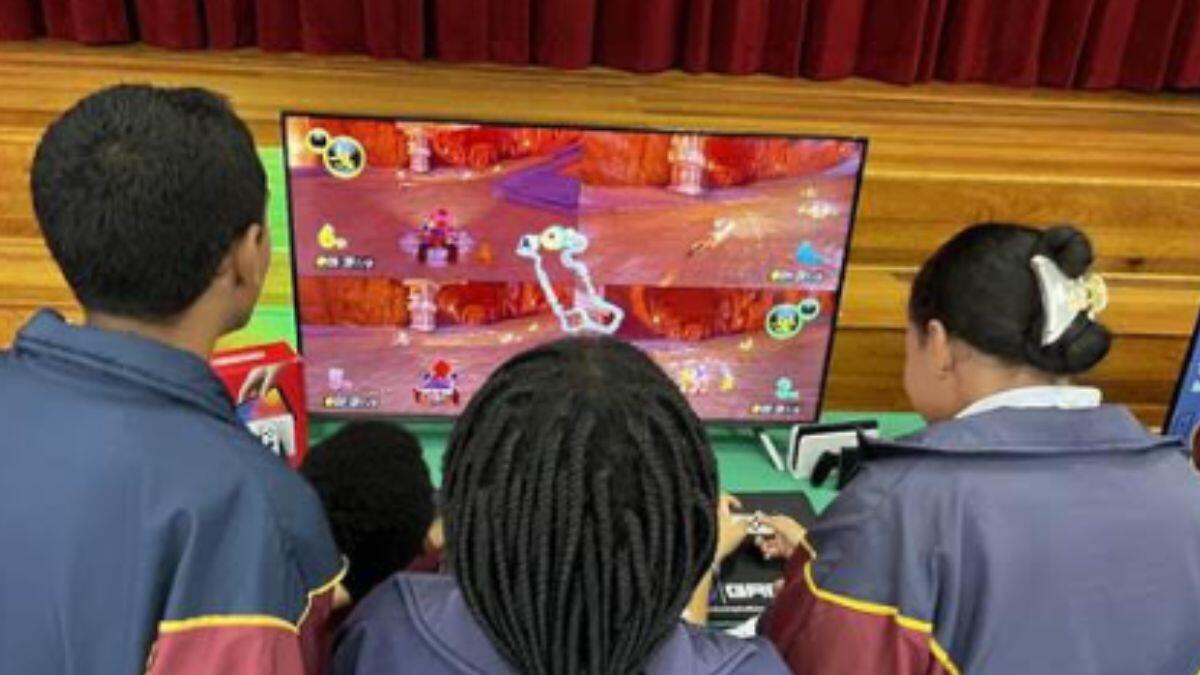 Learners participating in eSports