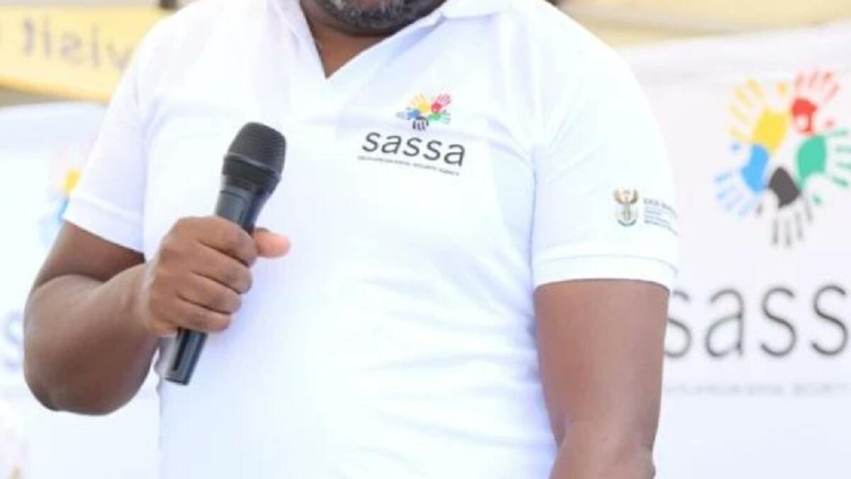 sassa person speaking about the R370 grant