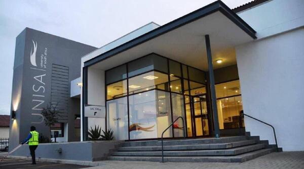 Image of a Unisa Campus Building 